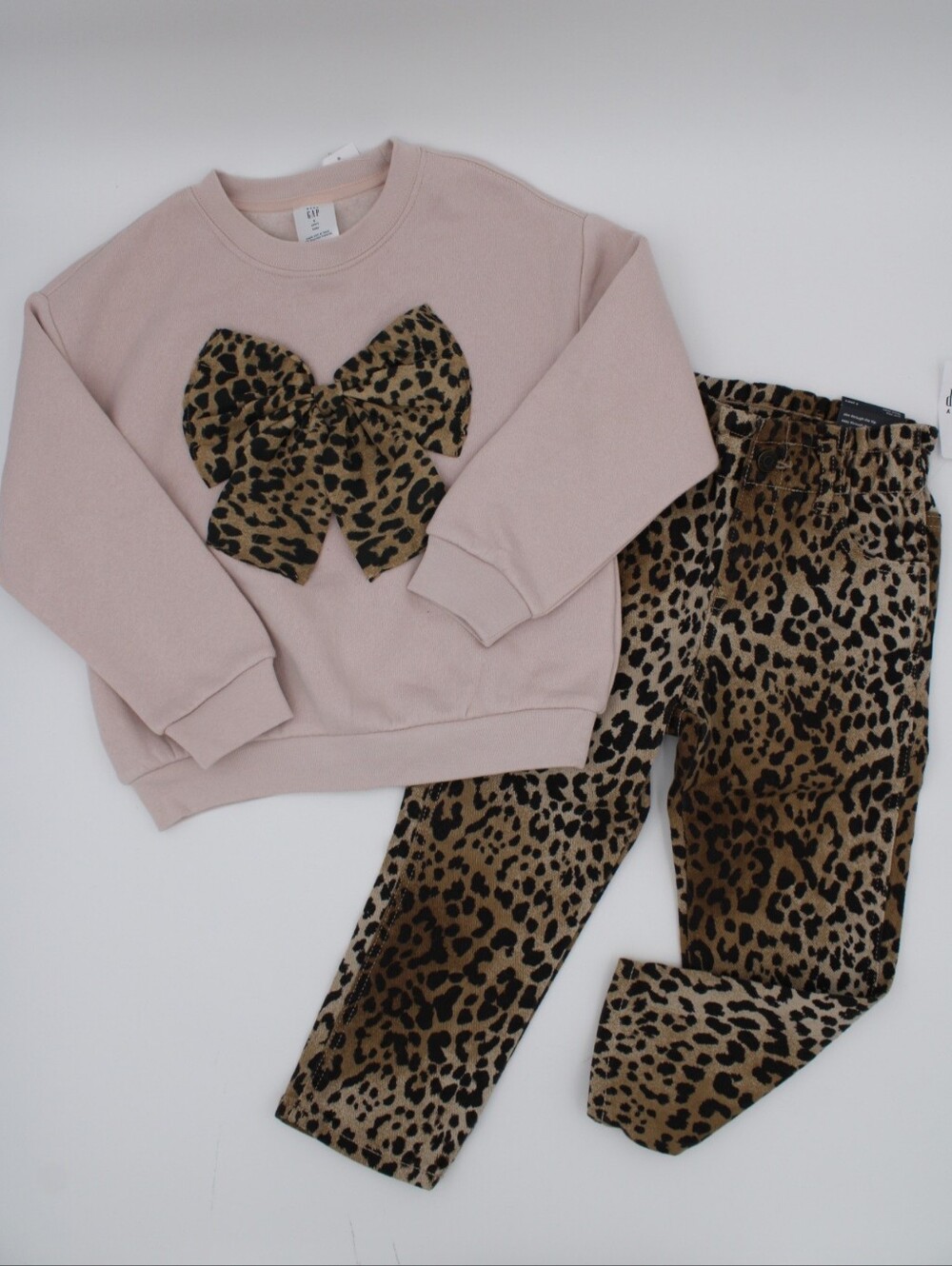 NWT GAP Girls Leopard Print Jeans Bow Sweatshirt Set 4Y 5T